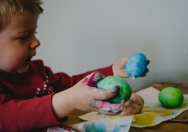 Decorating Easter Eggs With Your Child Of Any Age
