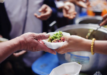 Ways to Serve During the Holidays