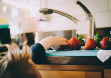 Healthy On-The-Go Snacks For Your Child