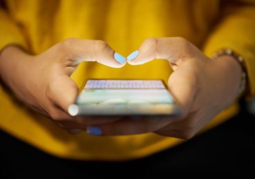 The Cell Phone Challenge to Limit Screen Time